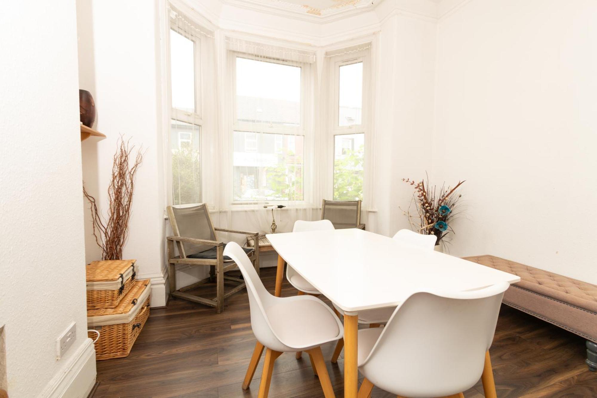 Comfy Private Room Near Mcr Centre แมนเชสเตอร์ ภายนอก รูปภาพ